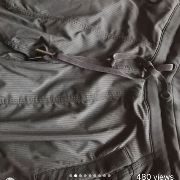 Size 4 lulu lemon dance studio pants - lined - Picture 5 of 8